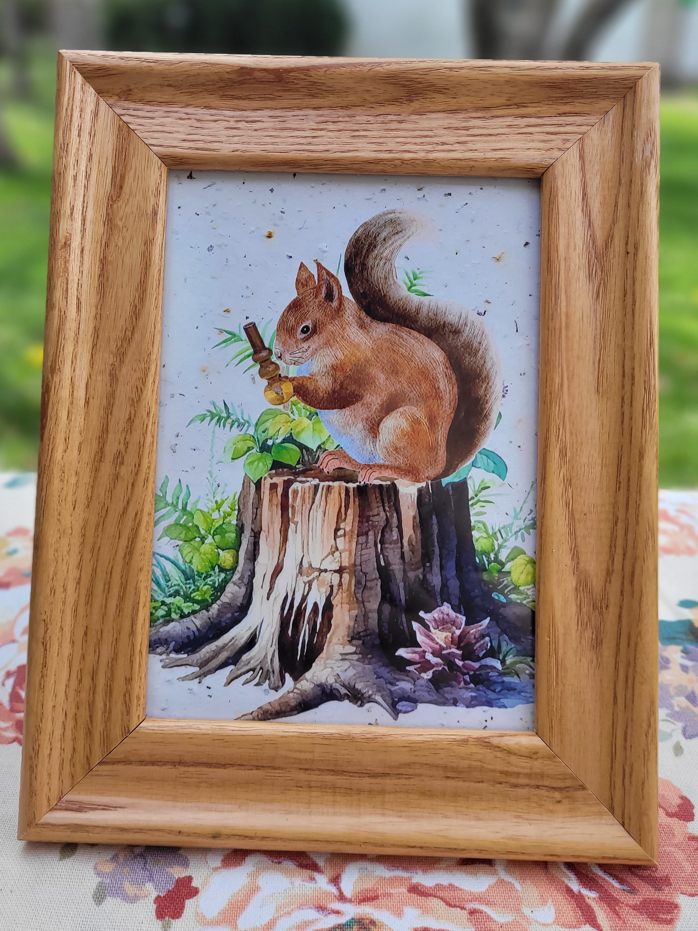 Woodland Squirrel w/Bong